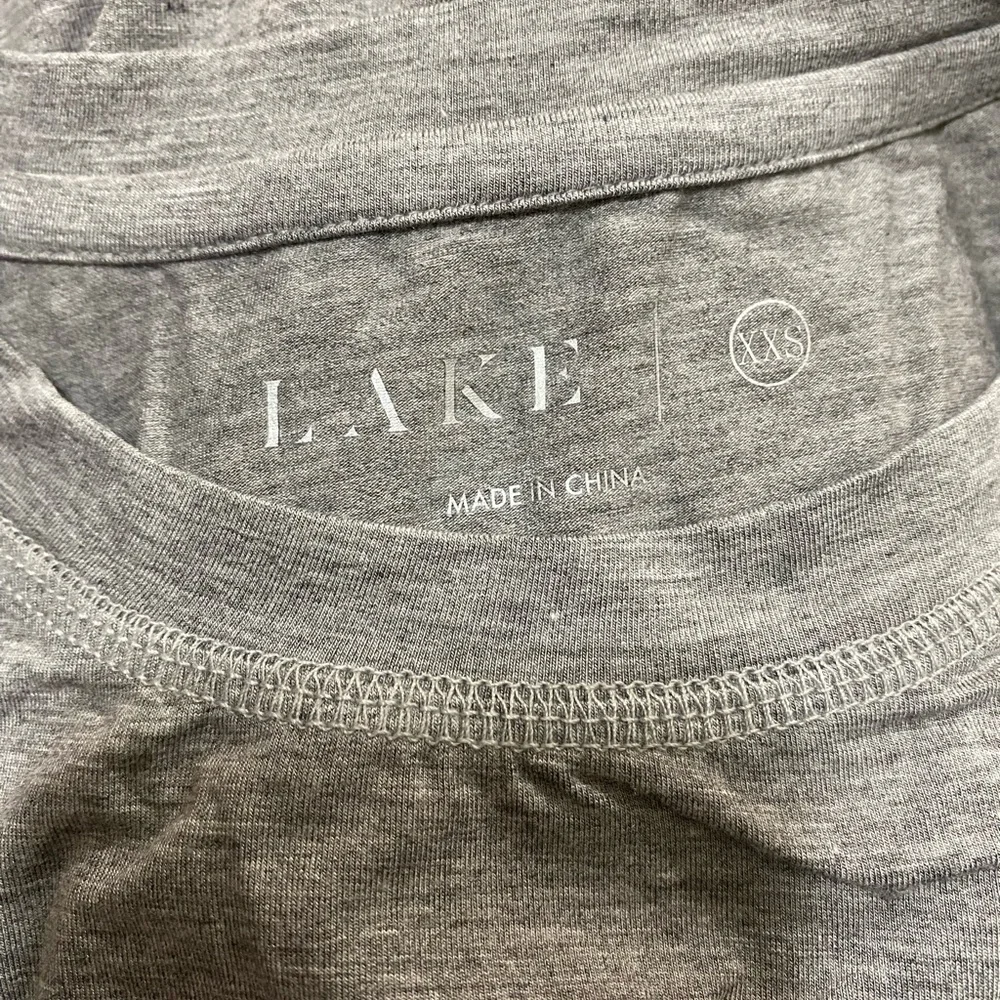 New LAKE Men’s Long Sleeve Bamboo Tee in Heather Gray XXS - Picture 4 of 9